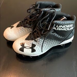 cleats gently used